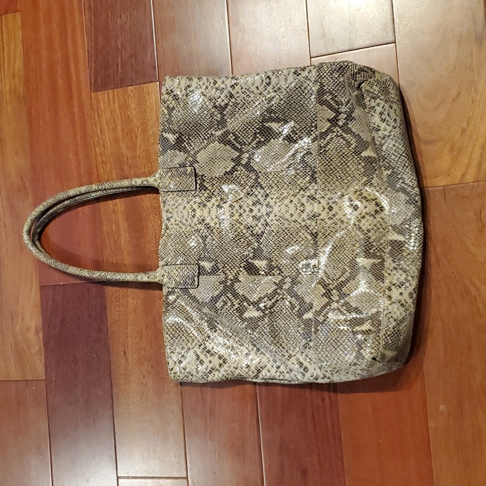 Halogen snakeskin patent leather tote